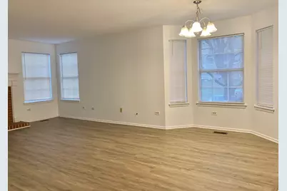 [Address not provided], Schaumburg, IL 60193 - Photo 4