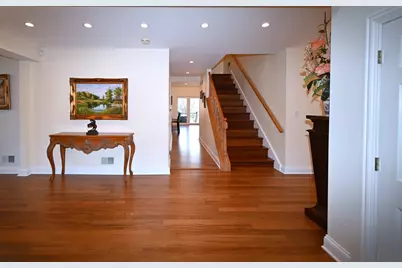 175 Lagoon Drive, Northfield, IL 60093 - Photo 4