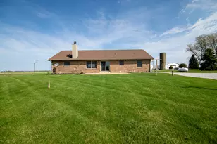 13042 E 10500N Rd, Grant Park, IL 60940 - Photo 32