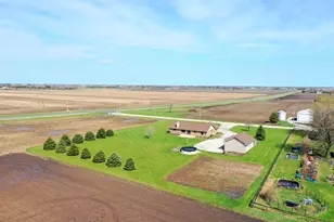 13042 E 10500N Rd, Grant Park, IL 60940 - Photo 6