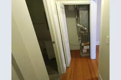 111 N Center Street #2R, Joliet, IL 60435 - Photo 6