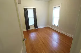 111 N Center St, Joliet, IL 60435 - Photo 8