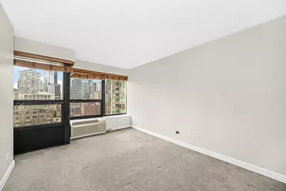 [Address not provided], Chicago, IL 60611 - Photo 8