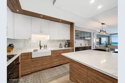 1440 N Lake Shore Drive #19BD, Chicago, IL 60610 - Photo 8