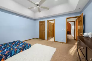 6709 Oakwood Manor Dr, Crystal Lake, IL 60012 - Photo 30