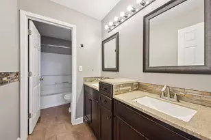 6 Kingsbrooke Ct, Bolingbrook, IL 60440 - Photo 22