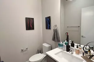 3757 N Sheffield Ave, Chicago, IL 60613 - Photo 12