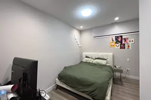 3757 N Sheffield Ave, Chicago, IL 60613 - Photo 16