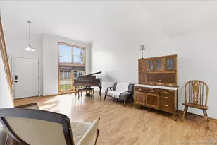 620 Green Meadow Ln, Geneva, IL 60134 - Photo 6