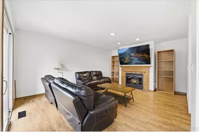 [Address not provided], Geneva, IL 60134 - Photo 14