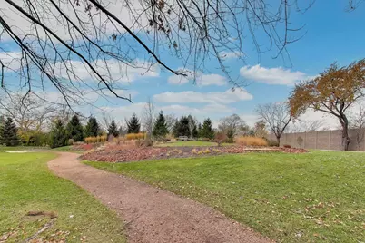 211 Briarwood Pass, Oak Brook, IL 60523 - Photo 42