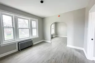 4045 W Argyle St, Chicago, IL 60630 - Photo 6