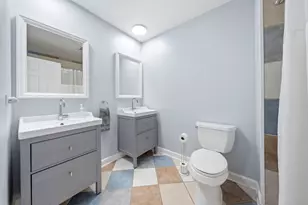 2011 Brentwood Ln E, Wheaton, IL 60189 - Photo 18