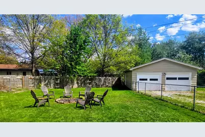 829 E Old Route 47 Road, Monticello, IL 61856 - Photo 14