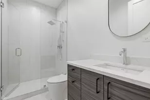 2156 N Claremont St, Chicago, IL 60647 - Photo 30