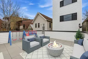 2156 N Claremont St, Chicago, IL 60647 - Photo 12