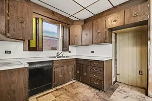 4638 N Hamlin Ave, Chicago, IL 60625 - Photo 8