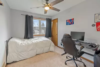 946 Pin Oak Circle, Cary, IL 60013 - Photo 16