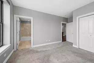 3300 W Irving Park Rd, Chicago, IL 60618 - Photo 16