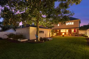 871 S Chatham Ave, Elmhurst, IL 60126 - Photo 40