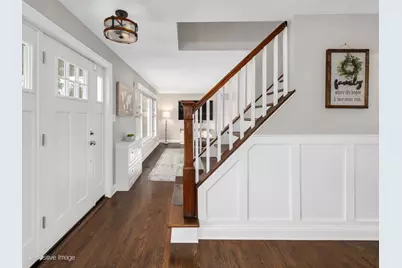 871 S Chatham Avenue, Elmhurst, IL 60126 - Photo 4