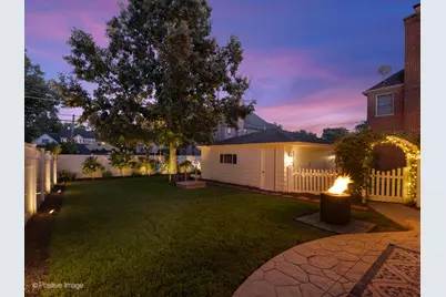 871 S Chatham Avenue, Elmhurst, IL 60126 - Photo 34