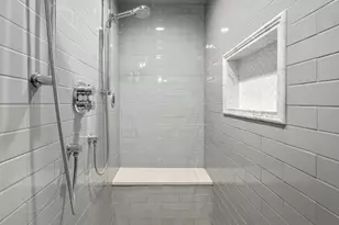 871 S Chatham Ave, Elmhurst, IL 60126 - Photo 20