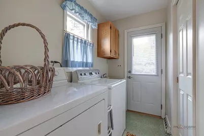 1407 N Douglas Avenue, Arlington Heights, IL 60004 - Photo 30