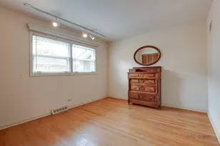 1407 N Douglas Ave, Arlington Heights, IL 60004 - Photo 26