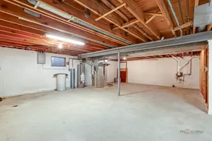 1407 N Douglas Ave, Arlington Heights, IL 60004 - Photo 34