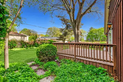 1407 N Douglas Avenue, Arlington Heights, IL 60004 - Photo 36
