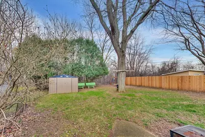 239 Maplewood Drive, Antioch, IL 60002 - Photo 28