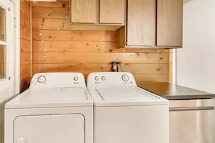 239 Maplewood Dr, Antioch, IL 60002 - Photo 20