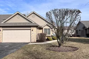 11904 Somerset Rd, Orland Park, IL 60467 - Photo 2