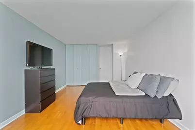 655 W Irving Park Road #4408, Chicago, IL 60613 - Photo 8