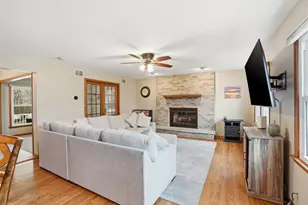 1122 Douglas Ln, Crete, IL 60417 - Photo 12