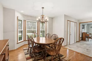 1122 Douglas Ln, Crete, IL 60417 - Photo 6