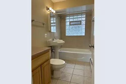 [Address not provided], La Grange, IL 60525 - Photo 26