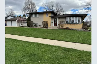 801 E Greenwood Drive, Mount Prospect, IL 60056 - Photo 24