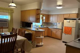 109 S Reedwood Dr, Joliet, IL 60436 - Photo 4