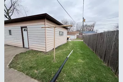 109 S Reedwood Drive, Joliet, IL 60436 - Photo 22