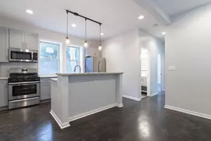 5134 N Oakley Ave, Chicago, IL 60625 - Photo 2