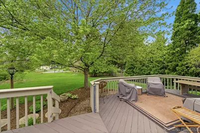 1005 Stonehedge Road, Saint Charles, IL 60174 - Photo 46