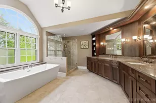 1005 Stonehedge Rd, Saint Charles, IL 60174 - Photo 28