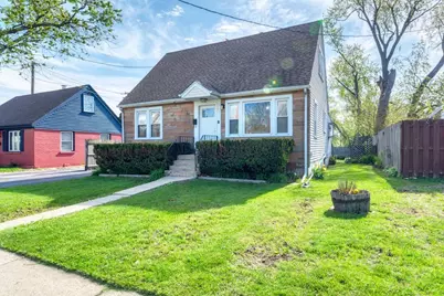 1431 N Hillside Avenue, Berkeley, IL 60163 - Photo 1