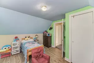 1431 N Hillside Ave, Berkeley, IL 60163 - Photo 16