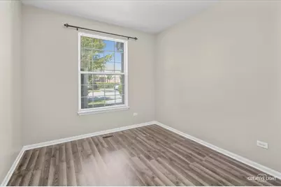 8814 Concord Lane #H, Justice, IL 60458 - Photo 10