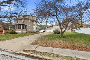 1587 34th Ave, Moline, IL 61265 - Photo 12