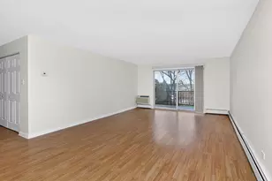 1188 Royal Glen Dr, Glen Ellyn, IL 60137 - Photo 8