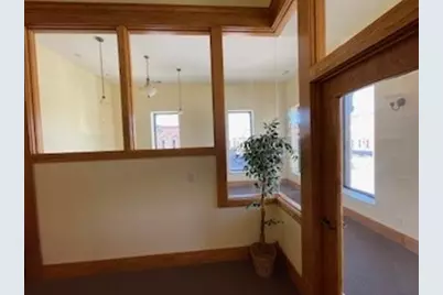 160 W State Street, Sycamore, IL 60178 - Photo 6